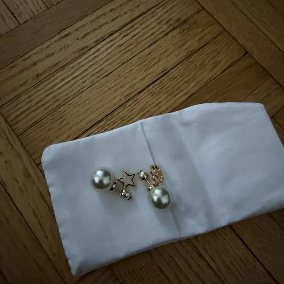 Dior Pearl Stud Earrings with Gold Star and Flower Charms - Picture 3 of 4
